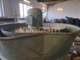 Online auction:   SAJAX