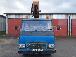 Online árverés: AVIA  A30 + MP 13