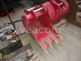 Online aukce:  TAKEUCHI 60 CM - ZUBY