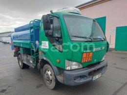 Online aukce: AVIA  D90