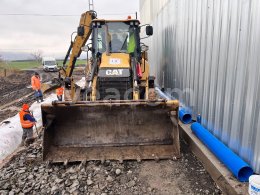 Aukcja internetowa: CATERPILLAR  427F2