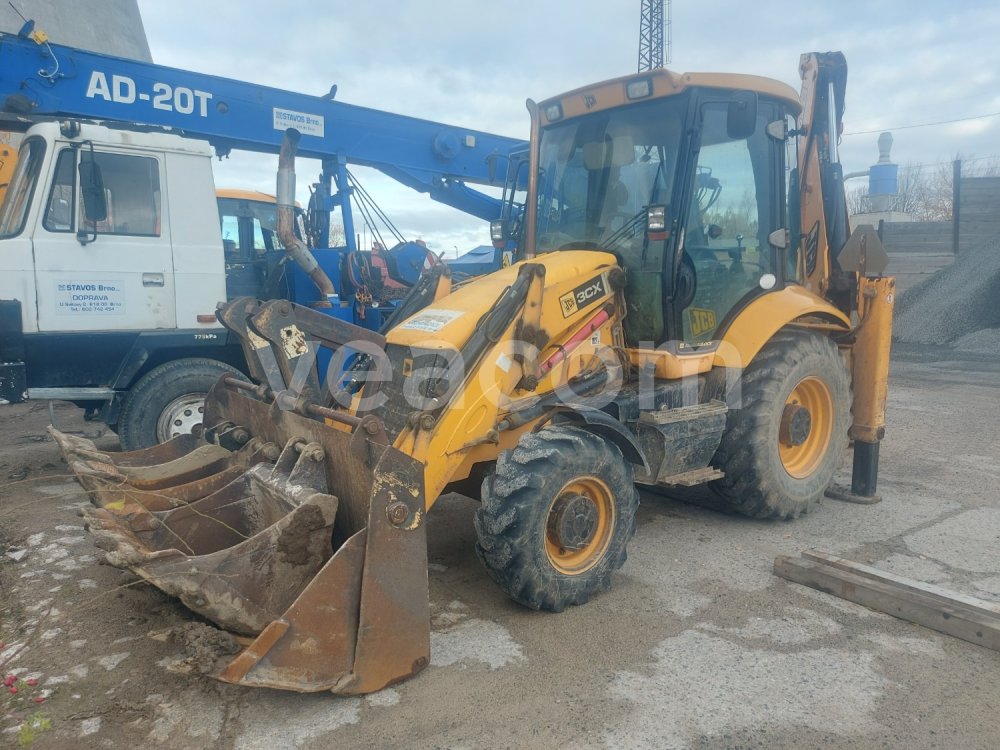 Online aukce: JCB  3CX