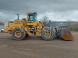 Online aukce: VOLVO  L180