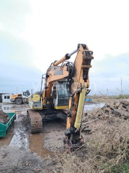Online aukce: LIEBHERR  R 906 LC LITRONIC