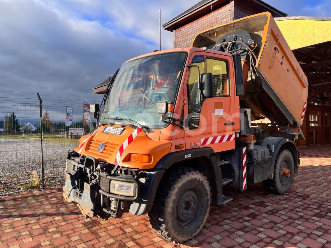 Online aukce: MB  UNIMOG 405 U300 4X4