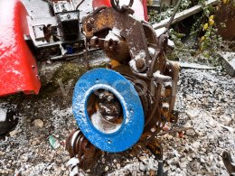 Online aukce:  TUN 40