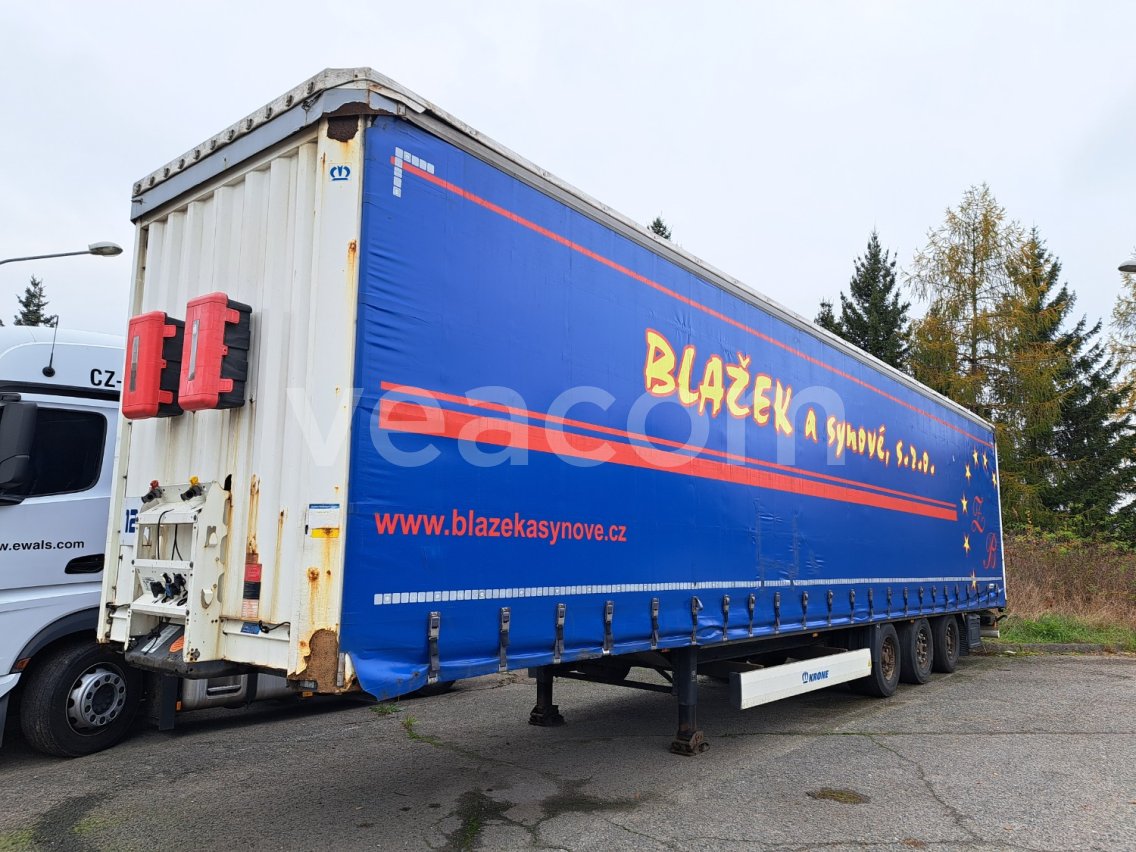 Online aukce: KRONE  MEGA LINER