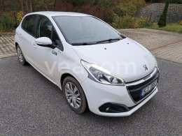 Online aukce: PEUGEOT  208