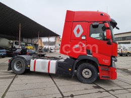 Online aukce: RENAULT  T 440