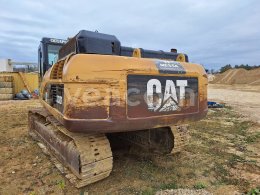 Online aukce: CATERPILLAR  330D