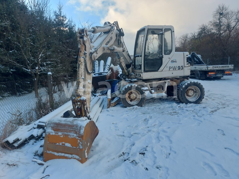 Online aukce: KOMATSU  PS 95