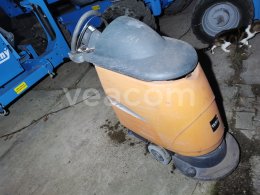 Online aukce:   2X TASKI 750COOX