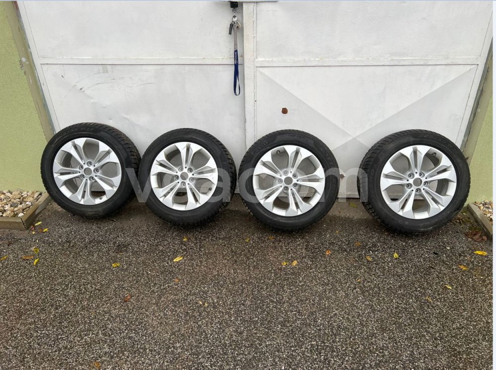 Online aukce:  4 KS AL DISKŮ BMW (RONAL) S PNEU PIRELLI SOTTOZERO 3