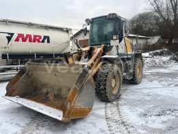 Online aukce: LIEBHERR  L524