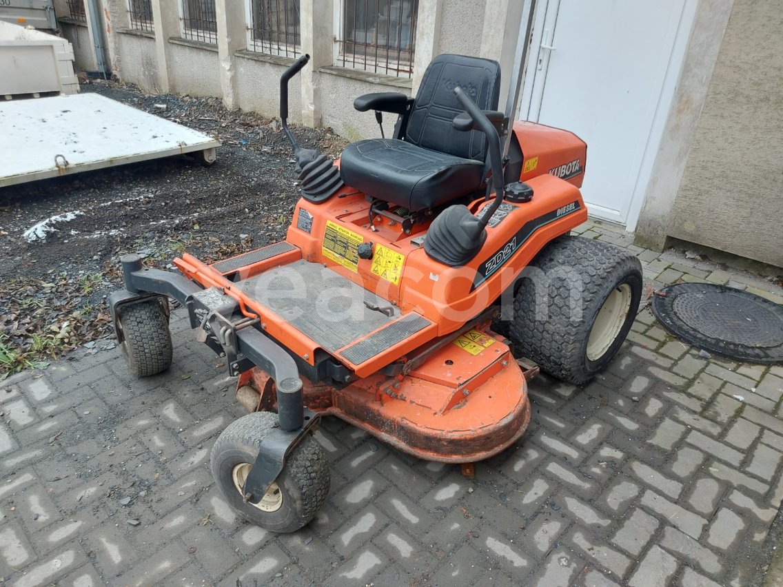 Online árverés:   KUBOTA ZD21