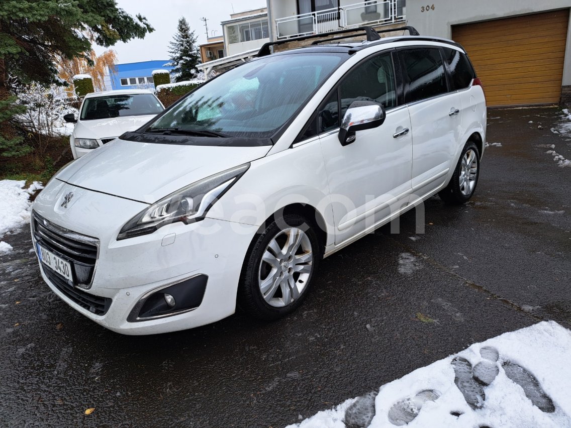 Online árverés: PEUGEOT  5008