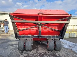 Online aukce:   VERTIKUTÁTOR TURF TIDY-ČERVENÝ