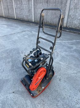 Online aukce:  HUSQVARNA LF130