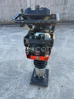 Online aukce:   HUSQVARNA LT6005