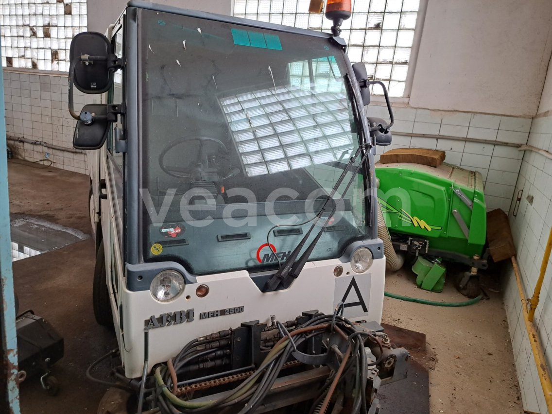Online-Versteigerung:   AEBI MFH 2500