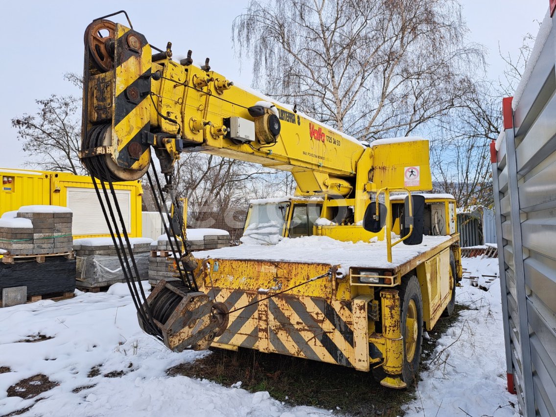 Online auction:   VALLA 1725.36.SD