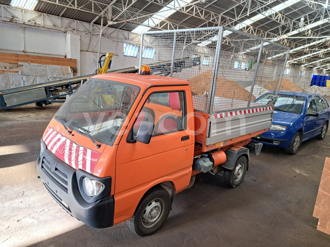 Online-Versteigerung: PIAGGIO  QUARGO