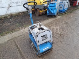 Online auction:   WEBER MT CR5 HD