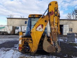 Online auction: JCB  3CX 8M