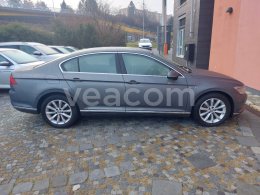 Online aukce: VOLKSWAGEN  PASSAT