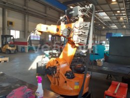 Online aukce:   KUKA KR125/2TJ Svářecí robot