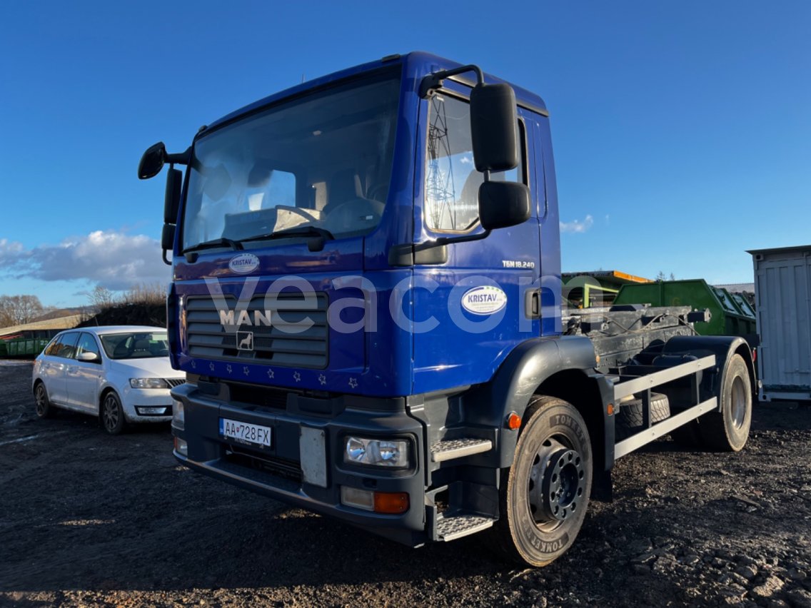 Online aukce: MAN  TGM 18.240 4X2 BB