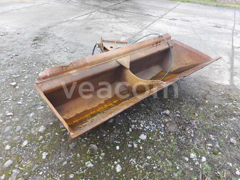 Online aukce:  HYDRAULICKÁ SVAHOVÁ LŽÍCE - 200 CM