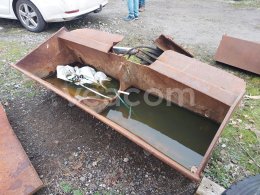 Online aukce:   HYDRAULICKÁ SVAHOVÁ LŽÍCE - 200 CM