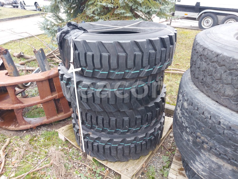 Online aukce:  4 KS PNEU CONTINENTAL 315/70 R 22.5