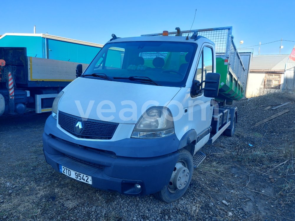 Online aukce: RENAULT  MASCOTT