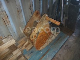 Aukcja internetowa:   PODKOPOVÁ LŽÍCE 30 CM JCB 3CX/4CX - ZUBY