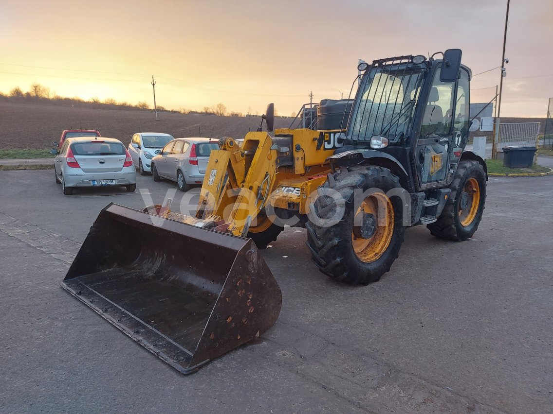 Online aukce: JCB  541-70 AGRI