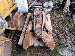Online aukce:   HYDRAULICKÉ DRTÍCÍ NŮŽKY OTOČNÉ