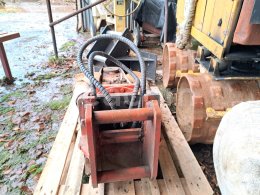Online aukce:   HYDRAULICKÉ DRTÍCÍ NŮŽKY OTOČNÉ