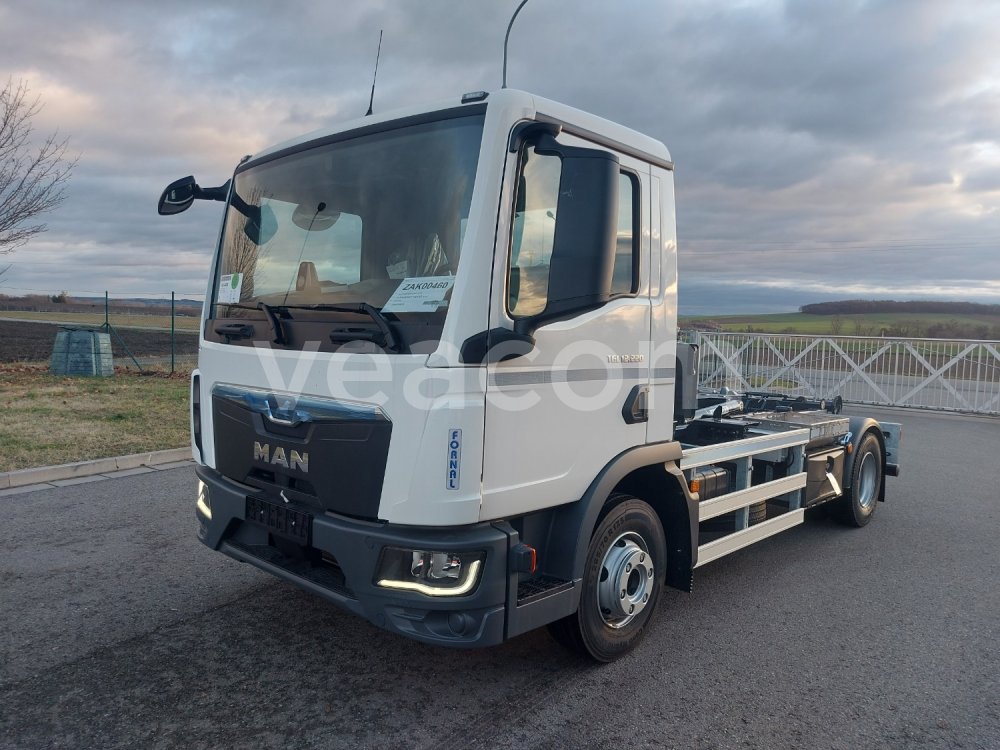 Online aukce: MAN  TGL 12.220