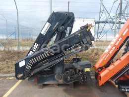 Online auction:   HIAB 220 C-3