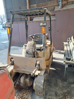 Online auction: CATERPILLAR  DP 20 K