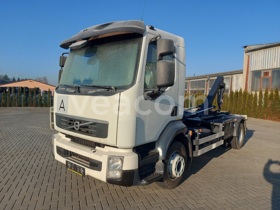 Online aukce: VOLVO  FL 240 42R