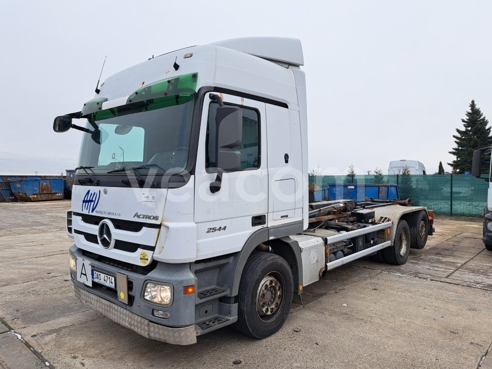 Online aukce: MB  ACTROS 2544 L 6X2