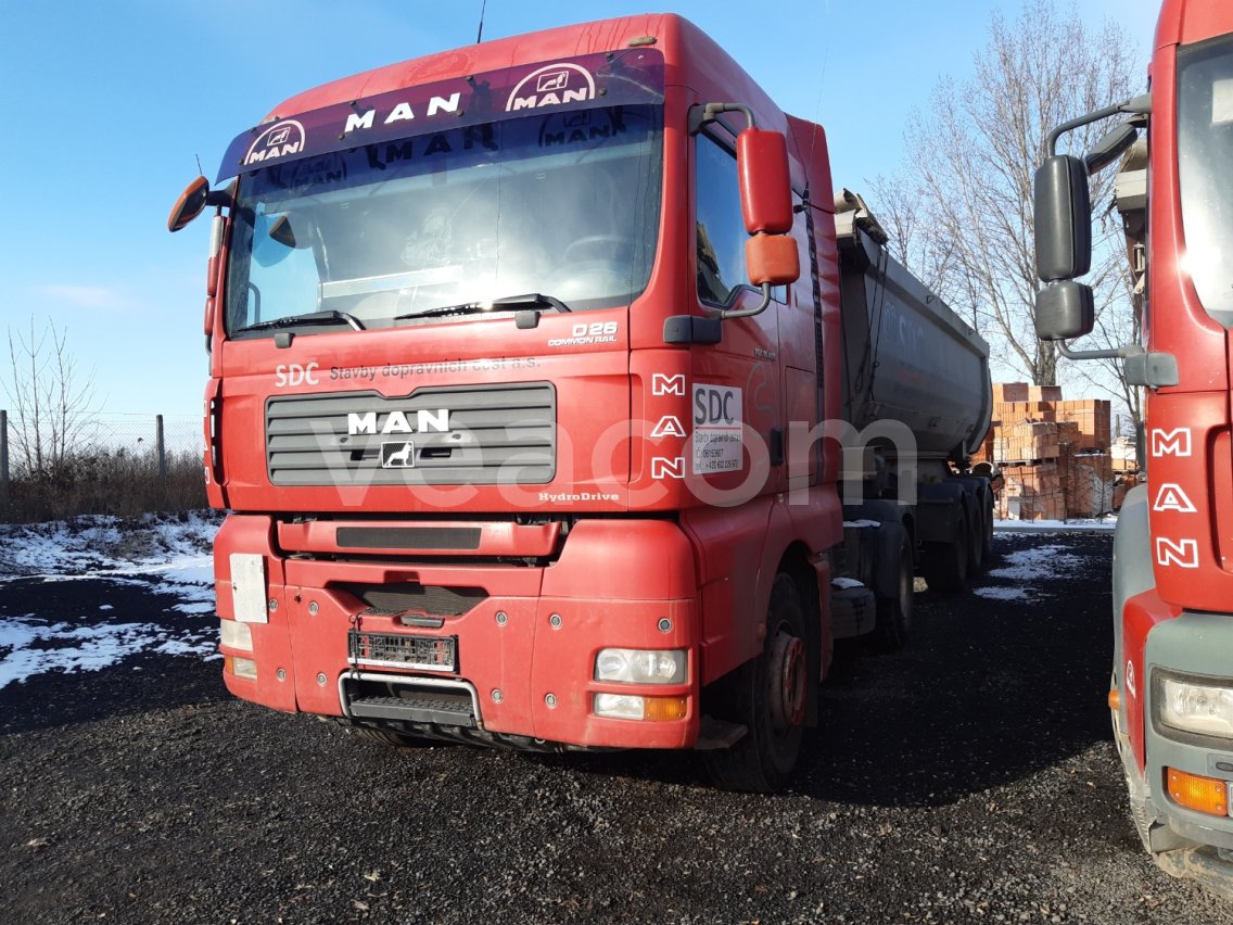 Online auction: MAN  TGA 18.440 + MENCI TIPPER