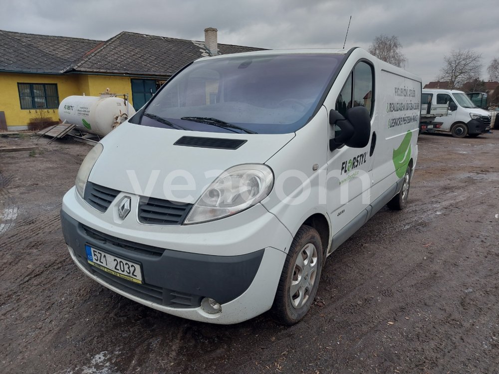 Online aukce: RENAULT  TRAFIC