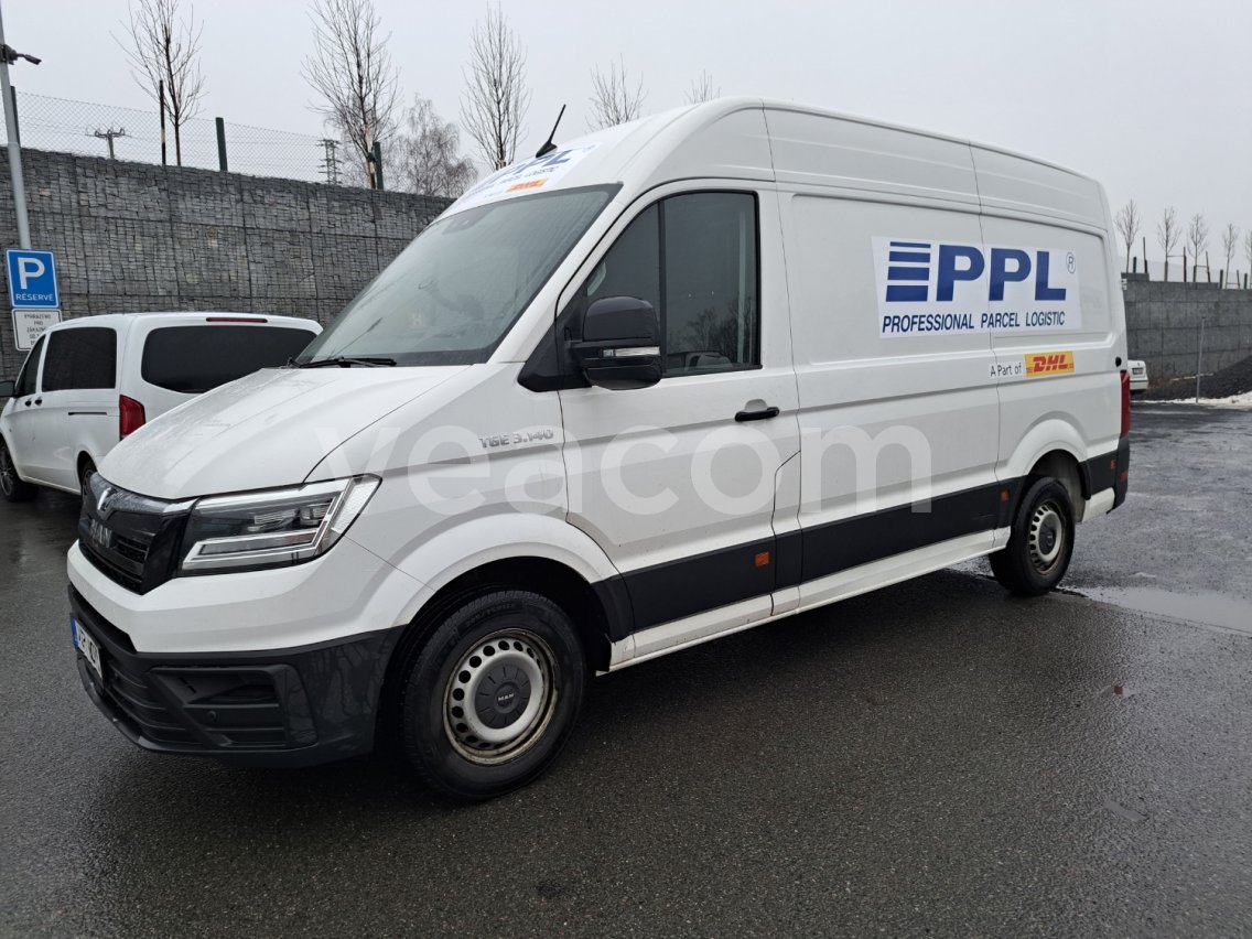 Online aukce: MAN  TGE 3.140