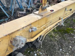 Online aukce:   RAMENO Z CATERPILLAR 330 17,5M