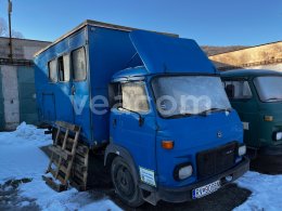 Online aukce: AVIA  A31