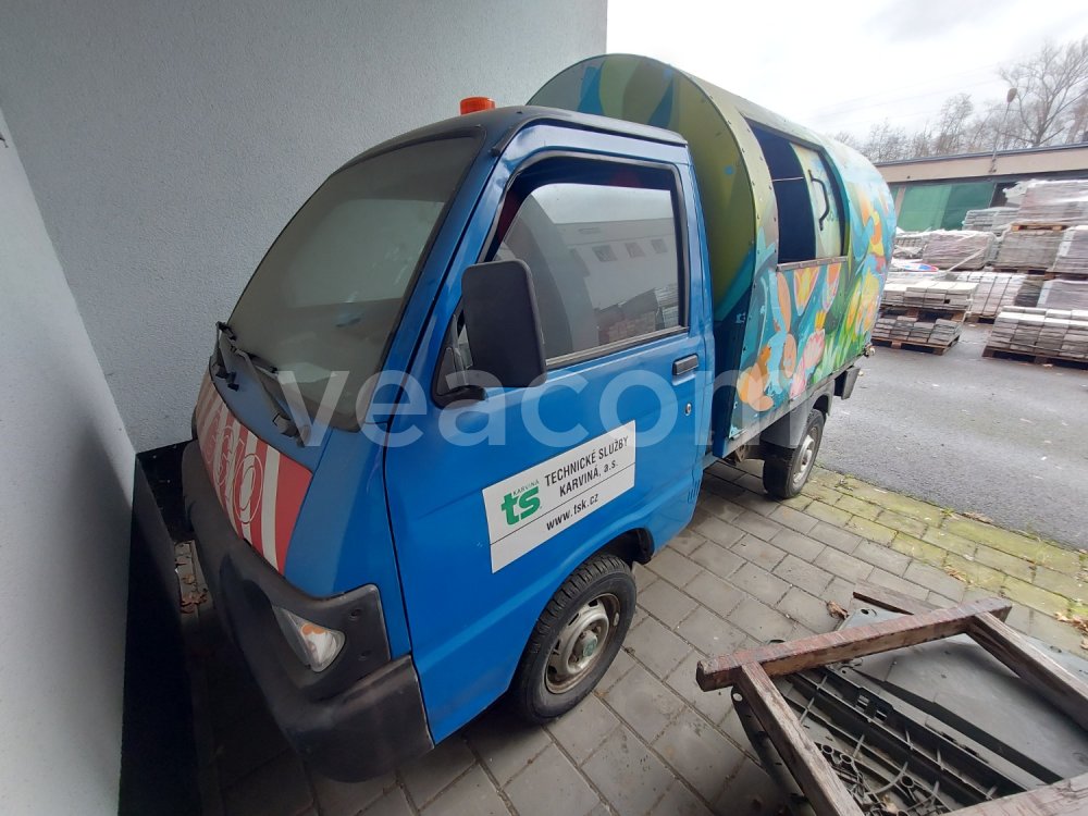 Online aukce: PIAGGIO  QUARGO